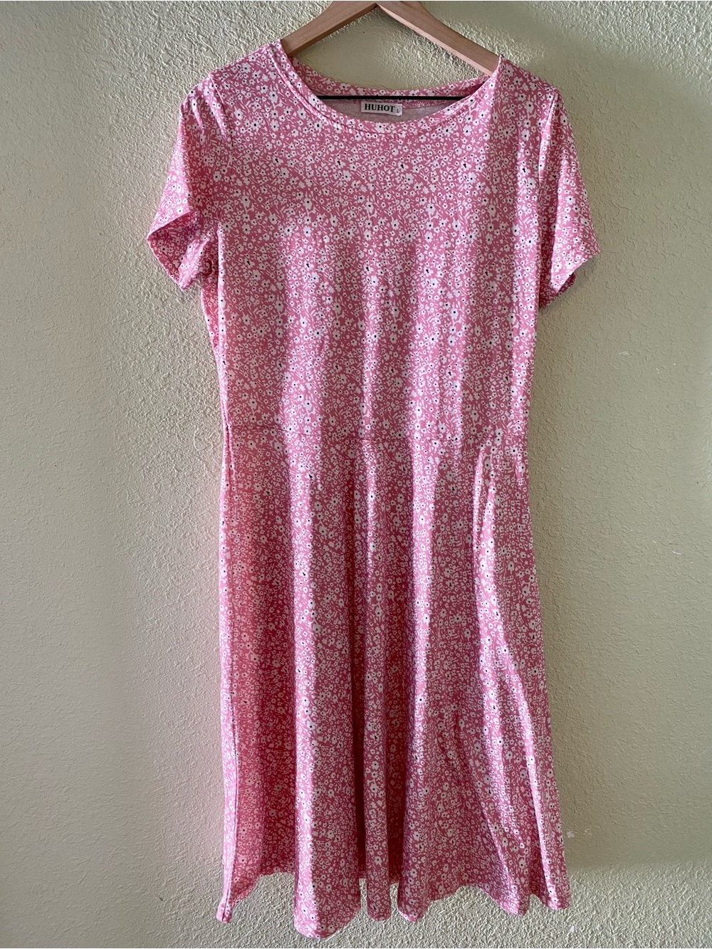 Pink Floral Short-Sleeve Midi Dress with A-Line Skirt